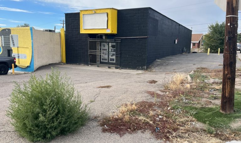 Federal Blvd Retail Building For Lease